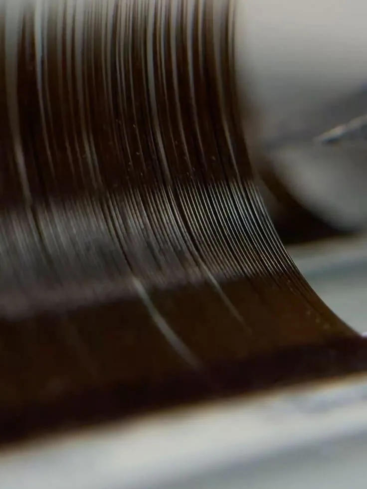 Pestañas pelo a pelo: cómo cuidar tu mirada